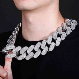 39mm Iced Out Link Necklace Stora stora och tunga diamantprong Miami Cuban Chain 236Z