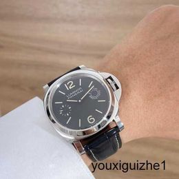 Exclusive Wristwatch Panerai Mens Chronograph Watch Luminor Series 44mm Diameter Eight Day Power Storage Manual Mechanical Luxury Watch PAM00590