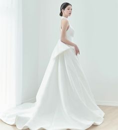 Korean Style Long Halter Satin Wedding Dresses with Pockets A-Line Ivory Sleeveless Sweep Train Zipper Back Simple Bridal Gowns with Bow for Women