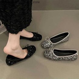 Sandals 2024 New Sequin Design Womens Flat Shoes Soft and Non slip Ballet Dance Shoes Womens Work Shoes Comfortable Work Shoes Q240511