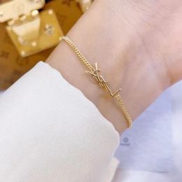 Luxury designer bracelet men luxury letter love braclets metal not easy to fade mini pendant plated gold Bracelet jewlery designer for women popular
