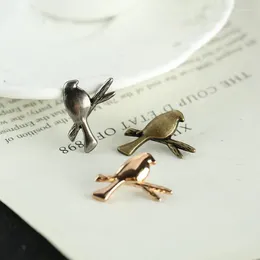 Brooches Vintage Metal Bird Brooch For Men Korea Suits Shirt Collar Buckle Needle Pins And Male Jewelry Accessories