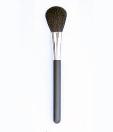 30pcslot New M 150 Large Loose Powder Cosmetics Brush Makeup Powder Face Bronzer Brushes Goat Hair brush wholrs 9963024