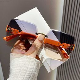 New Sunglasses Emma H Style Small Fragrance Shake Audio Tape Goods Live ins Online Red Frameless Fashion