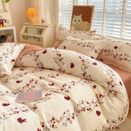 Bedding Sets Washed Cotton Four Piece Bed Ins Style Girl Heart Quilt Cover Sheet Countryside Broken Flower Dormitory