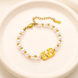 Classic Brand Bracelets Bangle Top Quality 18K Gold Plated Stainless steel Letter Pendants Wristband Cuff Pearl Chain Women Bracelet for Birthday Lovers Gifts