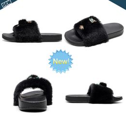 Sandals Jelly Flat Bottom Beach Outdoor Leisure Flat Heel Simple Women's Slippers New Edition womens Outdoor sandals black fur summer spring comfortable cool