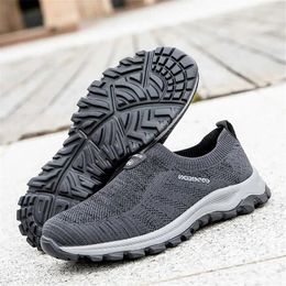 Casual Shoes Knitted Slip-resistant Mens Gold Vulcanize White Sports Sneakers Yellow Basketball Man Classical Footwear Trend