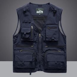 Waistcoat Vest Jacket Men MultiPocket Classic Male Sleeveless Coat Outdoor Pographer Fishing Jackets 5XL Travel Clothes 240509