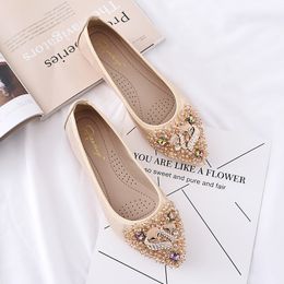 New Fashion Ladies Flat Shoes Fox Rhinestone Designer Pointed Toe Female Flats Soft Sole PUleather Women Casual Shoes Comfortable Woman Footwear Large Size Shoes