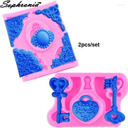 Baking Moulds Key Diamond UV Resin Jewellery Liquid Silicone Mould Shape Charms Moulds For DIY Intersperse Decorate Making C131