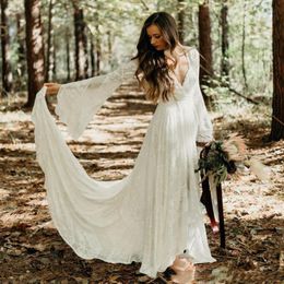 2023 Country Style Boho Lace Wedding Dresses Gown With Long Flare Sleeve V Neck A Line Beach Bridal Gowns Bohemian Plus Size Bride Dres 207I
