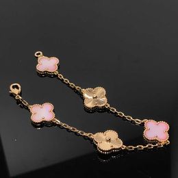 Gentle and charming temperament bracelet Golden Five Flowers Lucky Four leaf Grass Pink Bracelet Girl Luxury Friends with cleefed bracelets