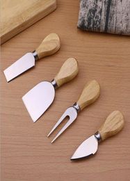 Cheese Tools Cheese Knives Board Set Oak Handle Butter Fork Spreader Knife Kit Kitchen Cooking Useful Accessories 4pcssets7490152