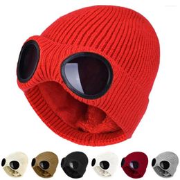 Berets Trendy Adults Hat Washable Soft Solid Color Windproof Winter Men Female Universal Knitted Cap Keep Warm