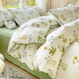 Pastoral Girls Flower Bedding Sets Washed Cotton Bed Linens Soft Quilt Cover Sheet Set Simple Bedspread Home Textiles 240430