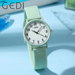 Armbanduhr Ladies Watches Silicon Watchband 3atm Wasserwiderstand Luminöser Hände Mode Quarz Armband Watch für Frauen und Mädchen