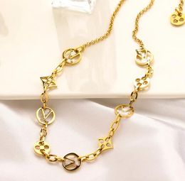 Luxury 18K Gold Plated Brand Designer Pendants Necklaces Stainless Steel Letter Pendant Necklace Never Fading Tiger Head Chain Marry Christmas Accessorie