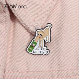 Brooches Let Me Do It For You Enamel Pin Cartoon Long Nose Dog Eat Potato Chips Animal Brooch Lapel Badge Jewelry Gift Friends