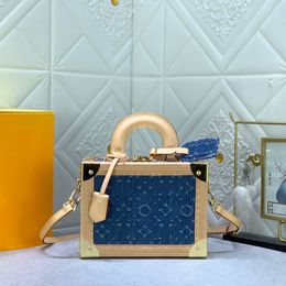 Top Quality Designer Box Bag Handbag Womens Crossbody Shoulder Bag Genuine Leather Blue Denim Denim Handbag Letter Emed Printed Single Shoulder Bag Tote bag
