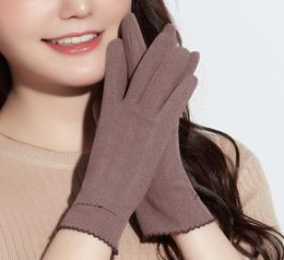 Luxury Thin Section SelfHeating Ladies Warm Gloves Full Finger Women Casual Touch Screen Gloves Autumn Winter Windproof Embro3613948