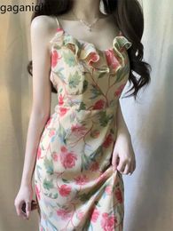 Casual Dresses Gaganight Women French Vintage Style Fragmented Flower Lotus Leaf Edge Dress 2024 Summer Korean Chic Waist Slim Wrap