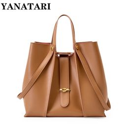 Luxury woman Shoulder bag soft leather large capacity square fashion tote korean Fashionable Handbag Shopping underarm bags 240429