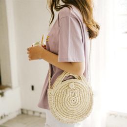 Totes Straw Tote Bag Summer Fashion Casual Women Messenger Bags Round Woven Simple Elegant Holiday Handmade Lady