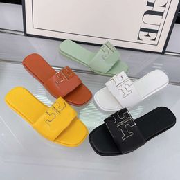 Designer Sandal Slippers Womens Summer Fashion Summer Flat Sole Flip Flops For Women To Wear Casually And Comfortably With A Cool Mop And A Lazy Sport