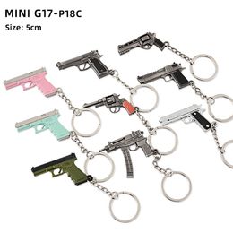 Mini 1911 Gun in lega a sospensione P92 Modello G17 Sand Aquila sinistra Keychain 5 cm Pistola a sospensione