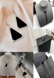 Chic Triangle Letter Necklace Designer Tassel Chain Necklace Earrings Women Hip Hop Triangles Eardrops With Stamps Girl Cool Punk 3282621
