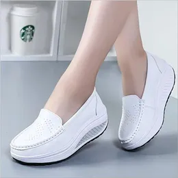 Casual Shoes Cow Two-Layer Leather Black Women'S Breathable Fashion Flat Shoes; Thick Bottom Zapatos De Mujer 42