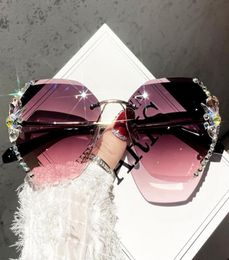 Sunglasses 2022 Design Vintage Rimless Rhinestone Women Men Fashion Gradient Lens Sun Glasses Shades For Female4468831