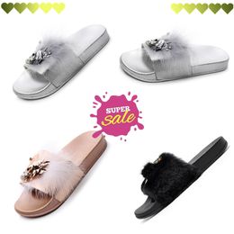 Colored sandals for women in large size new women's summer slippers for flat beach shoes black swan reflective sequins pink Women Flat Sandal 2024 blingbling