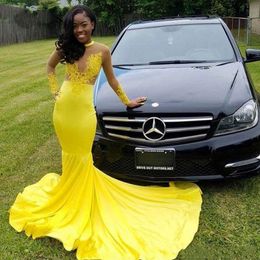 Yellow Mermaid Prom Dresses Long Sleeve Jewel Neck Lace Appliques Illusion Sexy Party Gowns Black Girls Formal Dress 191s