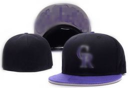 NEW Designer Men's Fashion Classic Colour Flat Peak Full Closed Caps Baseball Sports Fitted Hats in Basketball Team V-2