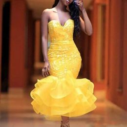 Yellow Tea Length Mermaid Prom Gowns Sweetheart Lace Appliques Tiered Sheath Short Party Dresses Girls Formal Wear Custom Made 2971