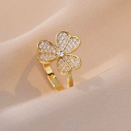 Valentine rings first choice for important holiday gifts Rings Female Flower Sweet and Unique Design High with common vanly