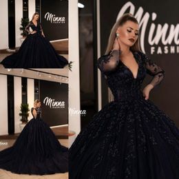 Plus Size Black Ball Gown Quinceanera Dresses Deep V-neck Long Sleeves Beaded Crystals Lace Formal Dress Sweet 16 Dress Evening Gowns 285a
