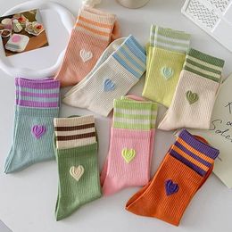 Women Socks Women's Mid-tube Sweet Love Embroidered Sports Cotton Stockings