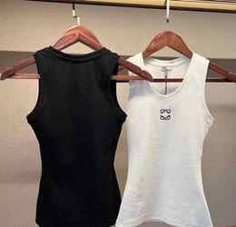 Kumpelte Top -T -Shirts Frauen Strick -Tank Designer Stickerei