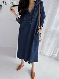Casual Dresses Denim Spring Hooded Midi Dress Women Korean Style Loose Pleated Fashion Ladies Long Sleeve Woman