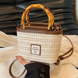 Totes Summer Straw Bag For Women Wooden Handle Woven Handmade Handbag Vacation Beach Fashion Rattan Shoulder Crossbody Bucket Bags