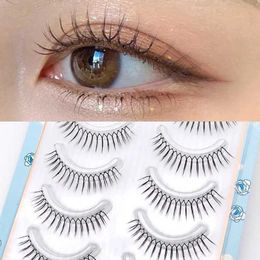 False Eyelashes 5 pairs of Korean reusable fake eyelashes girl group thin transparent dry cross natural U-shaped eyelash makeup tool Q240510