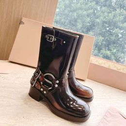 Miui Shoes Boots Harness Belt Buckled Cowhide Leather Biker Knee Chunky Heel Zip Knight Square Toe Ankle For Women Designer Factory Footwear B D