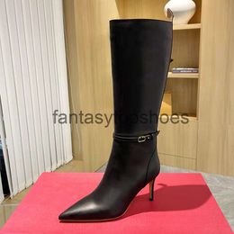 Valention New Valentine Side Boots Valentines Stiletto Heels VT Tall Cowskin Zip Pointed Toe Buckle Kneehigh Boots Luxury Designers Shoe for Women Leather Outsole F