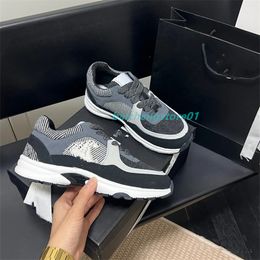 Channel Shoes Designer Luxury Womens Casual Outdoor Running Shoes Reflective Sneakers Vintage Suede Leather And Men Trainers Fashion Derma Mainstream Shoes b4