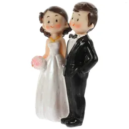 Decorative Figurines Tablescape Decor Wedding Ornaments Supply Decorate Wear-resistant Couple Resin Desktop Cake Bridegroom