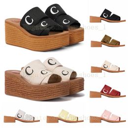 DHgates Sail Slippers Sandals Multicolour Woodys With Dust Bag Trainers Slides Home Rose Pink Loafers Canvas Shoes Sandal White Rubber Khaki Woody Mules Wedge