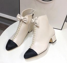 2023 Luxury Designer Women Boots cnel Cap Toe Zipper Pearls Bow Embellished Ankle Boot Fashion womens chunky heel shoes Black Whit1216189